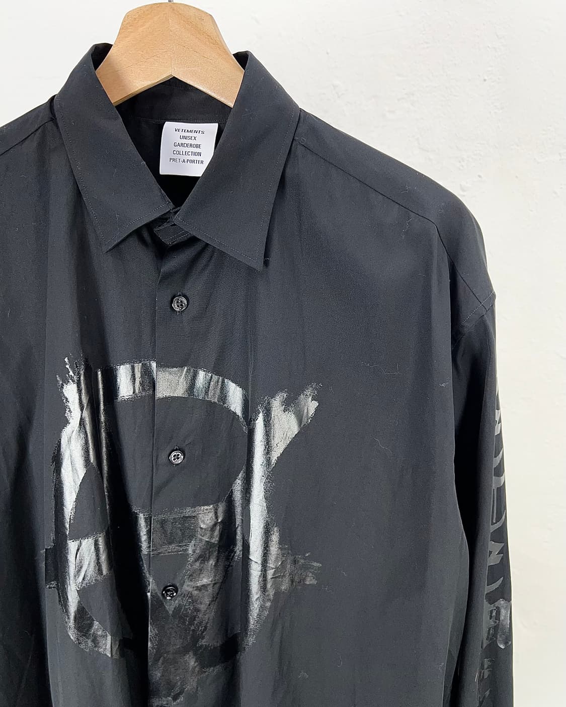 베트멍 21ss 아나키 블랙 더블 로고 셔츠 상품이미지3
