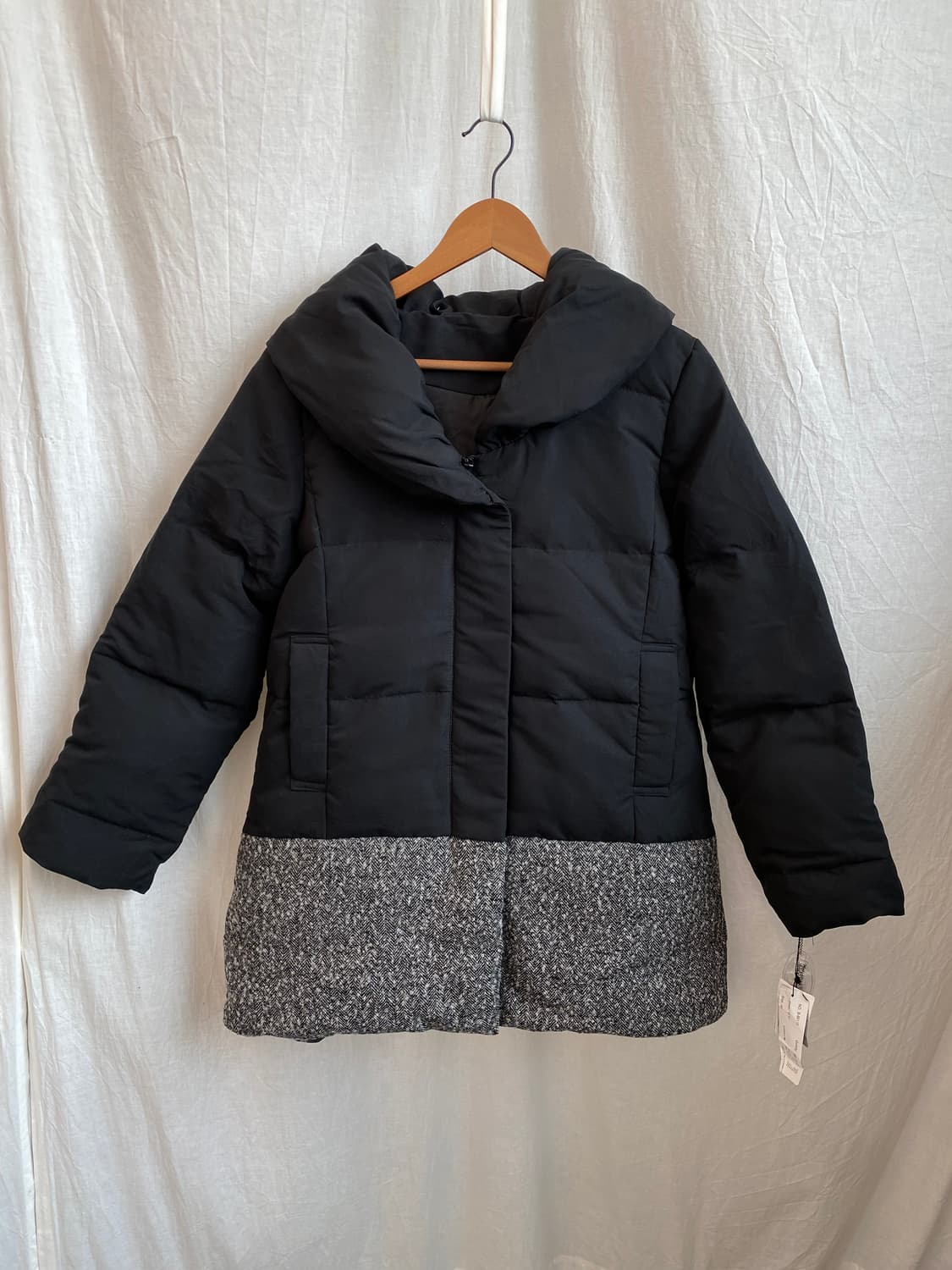 JULIE&LOUIS 다운 패딩(M-L/새상품) 상품이미지1