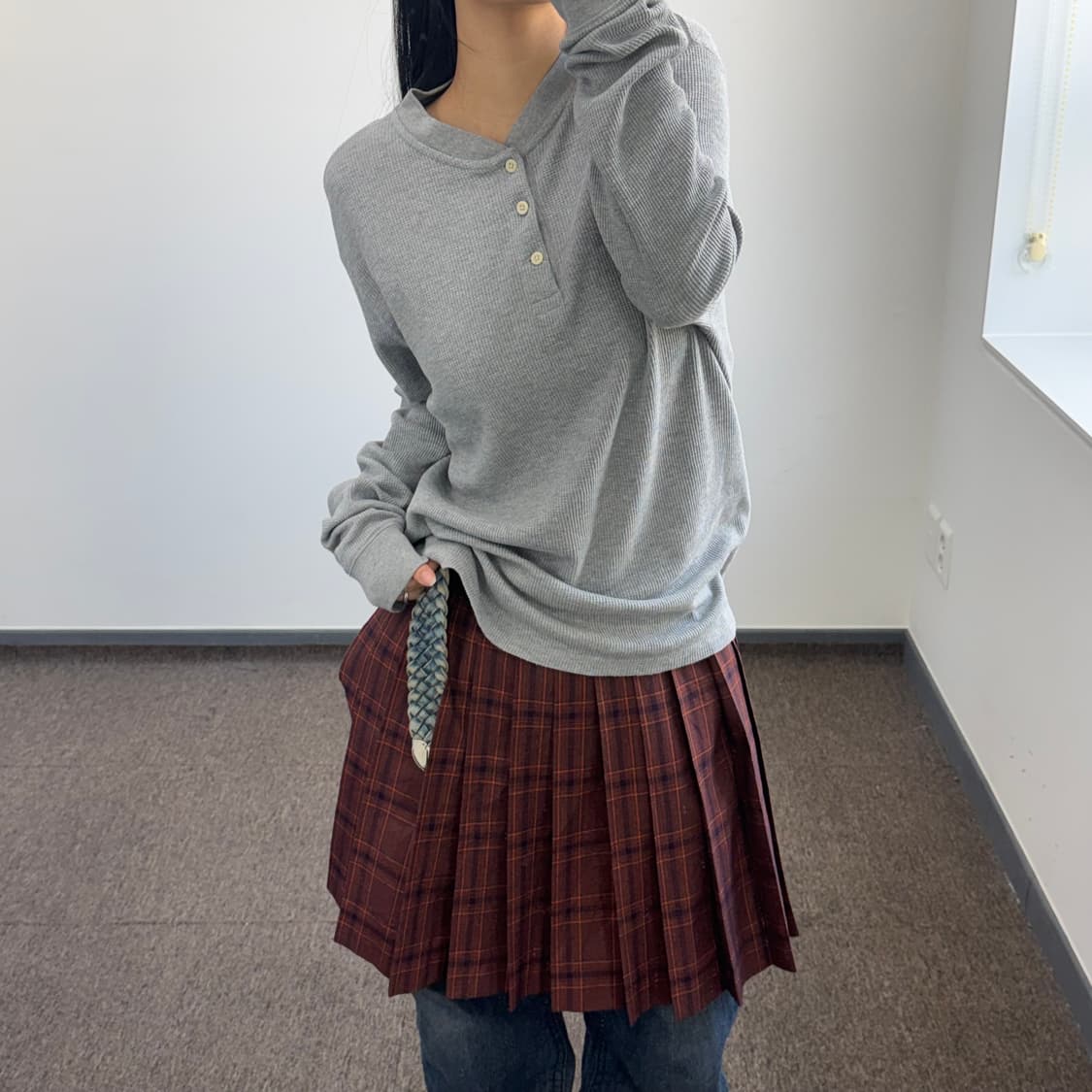 Levi’s 리바이스 헨리넥 그레이 니트 롱슬리브 상품이미지2