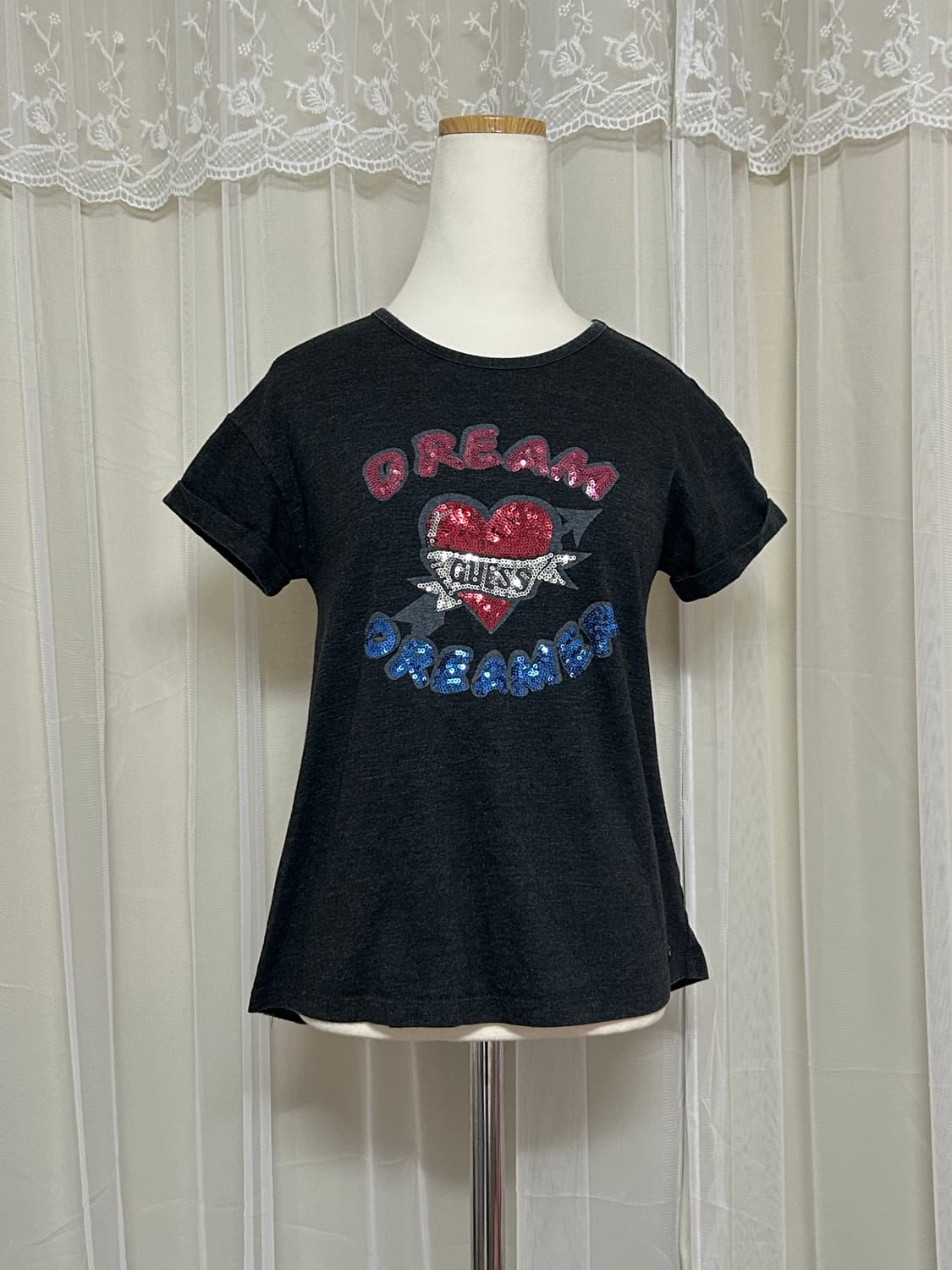 Guess 하트 스팽클 반팔 탑 상품이미지1