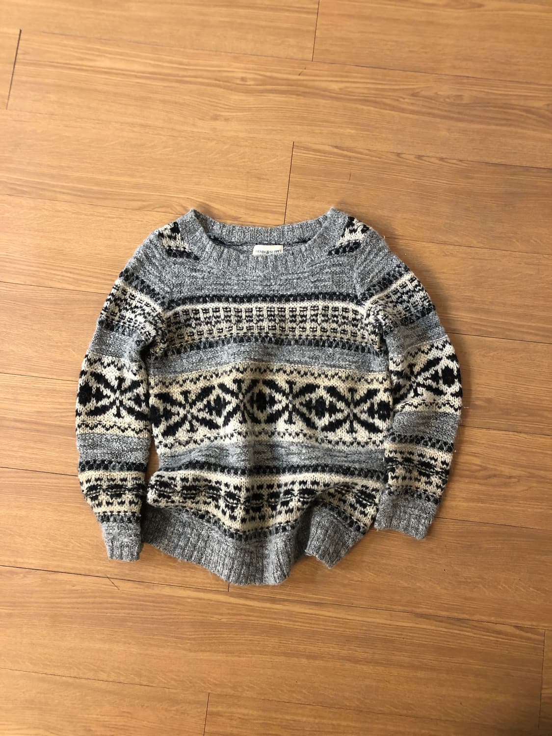 데님앤서플라이 노르딕 스웨터 상품이미지1