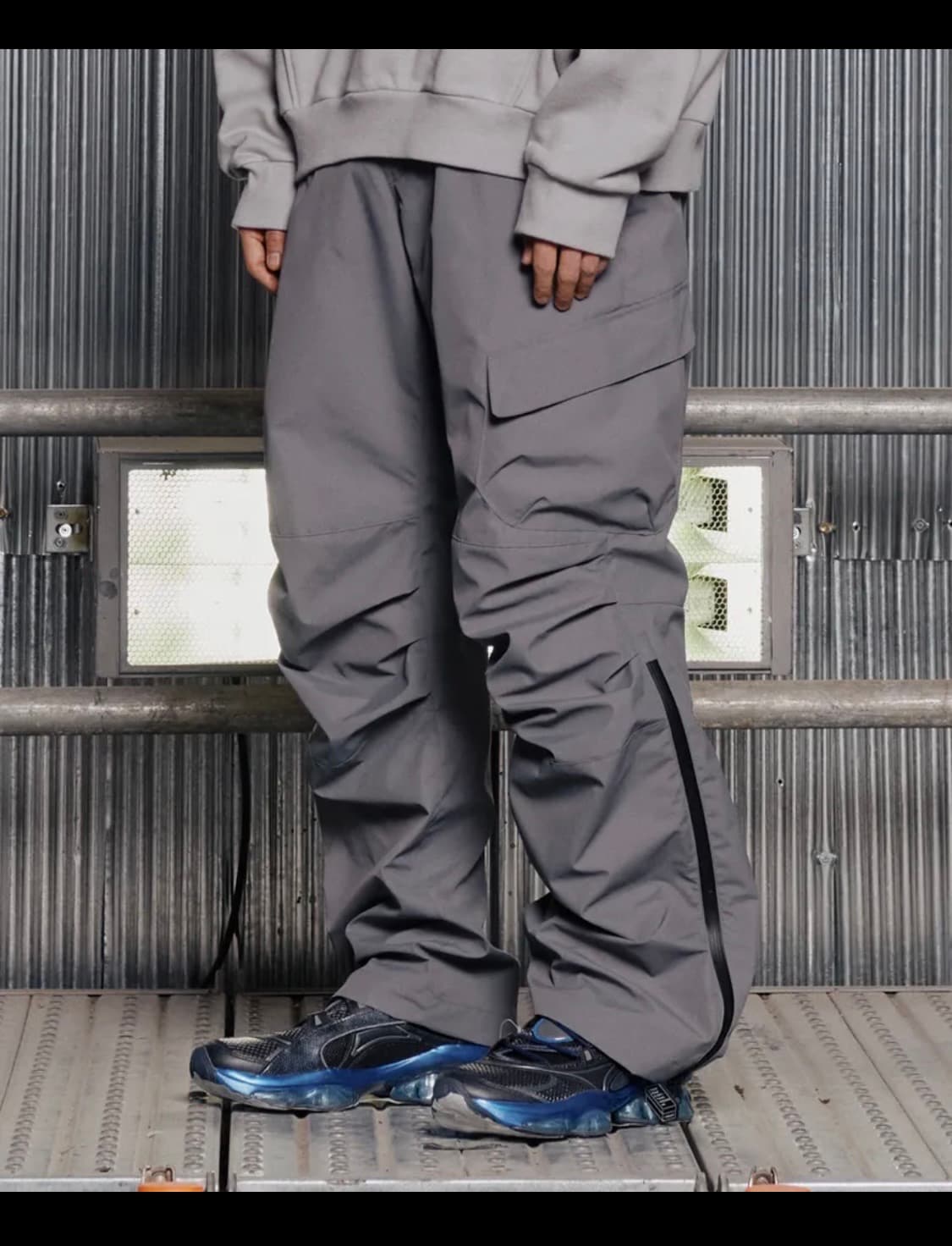 grailz 그레일즈 PINTUCK NYLON PANTS (size 2) 상품이미지1