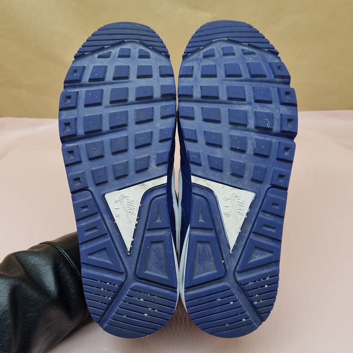 나이키 에어맥스 IVO 남성운동화260  상품이미지3