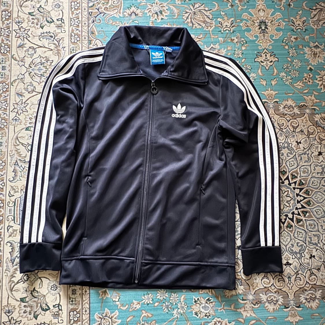 아디다스 네이비 유로파져지 100 상품이미지1