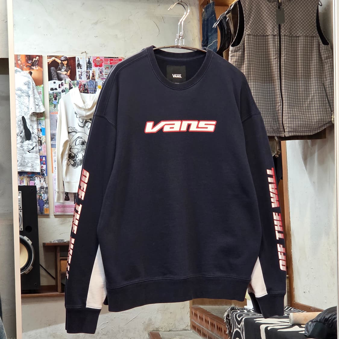 반스 올드스쿨 배색 오버핏 맨투맨 상품이미지1