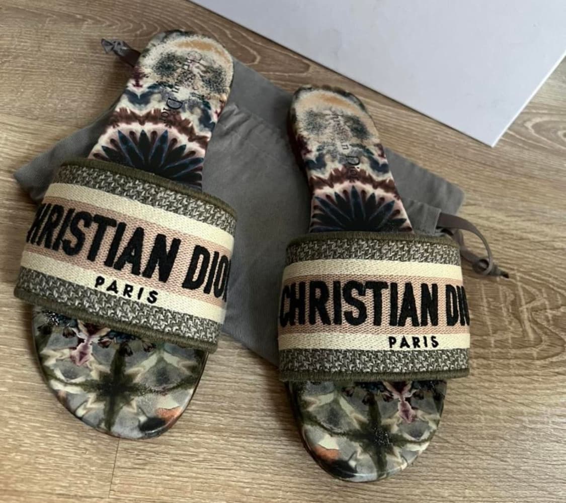 디올 뮬 샌들 38 상품이미지1