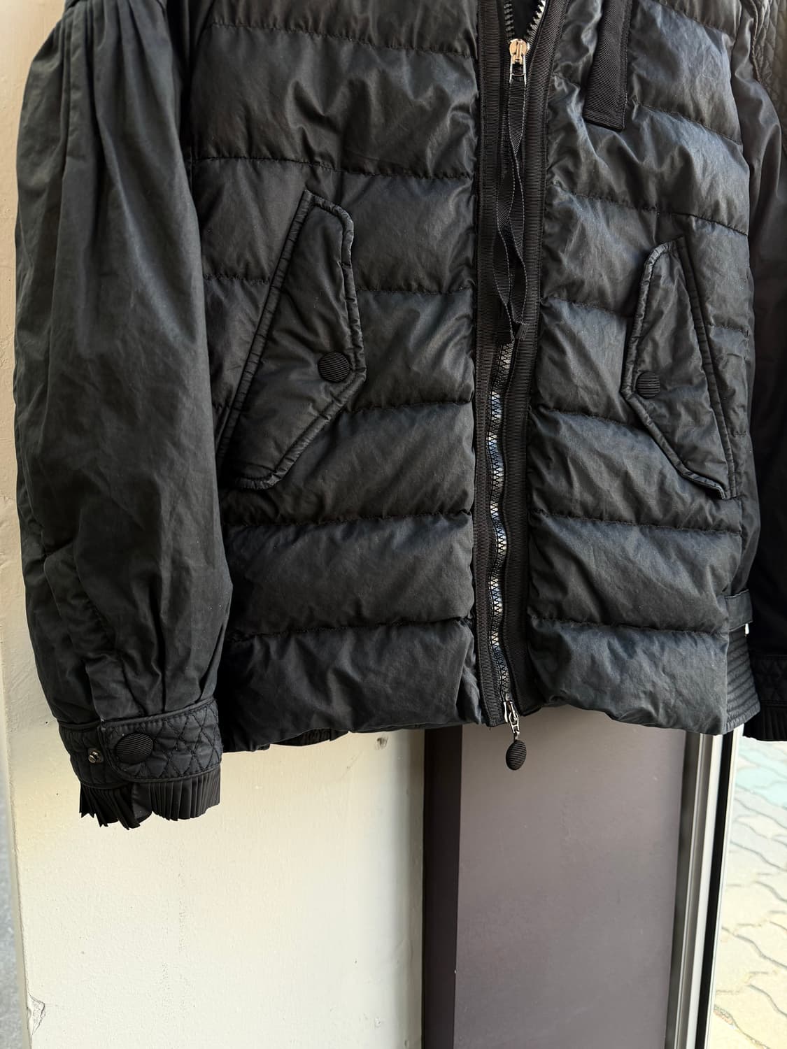 .1/ 몽클레어 워싱 프릴 디테일 봄버 패딩 자켓 상품이미지5