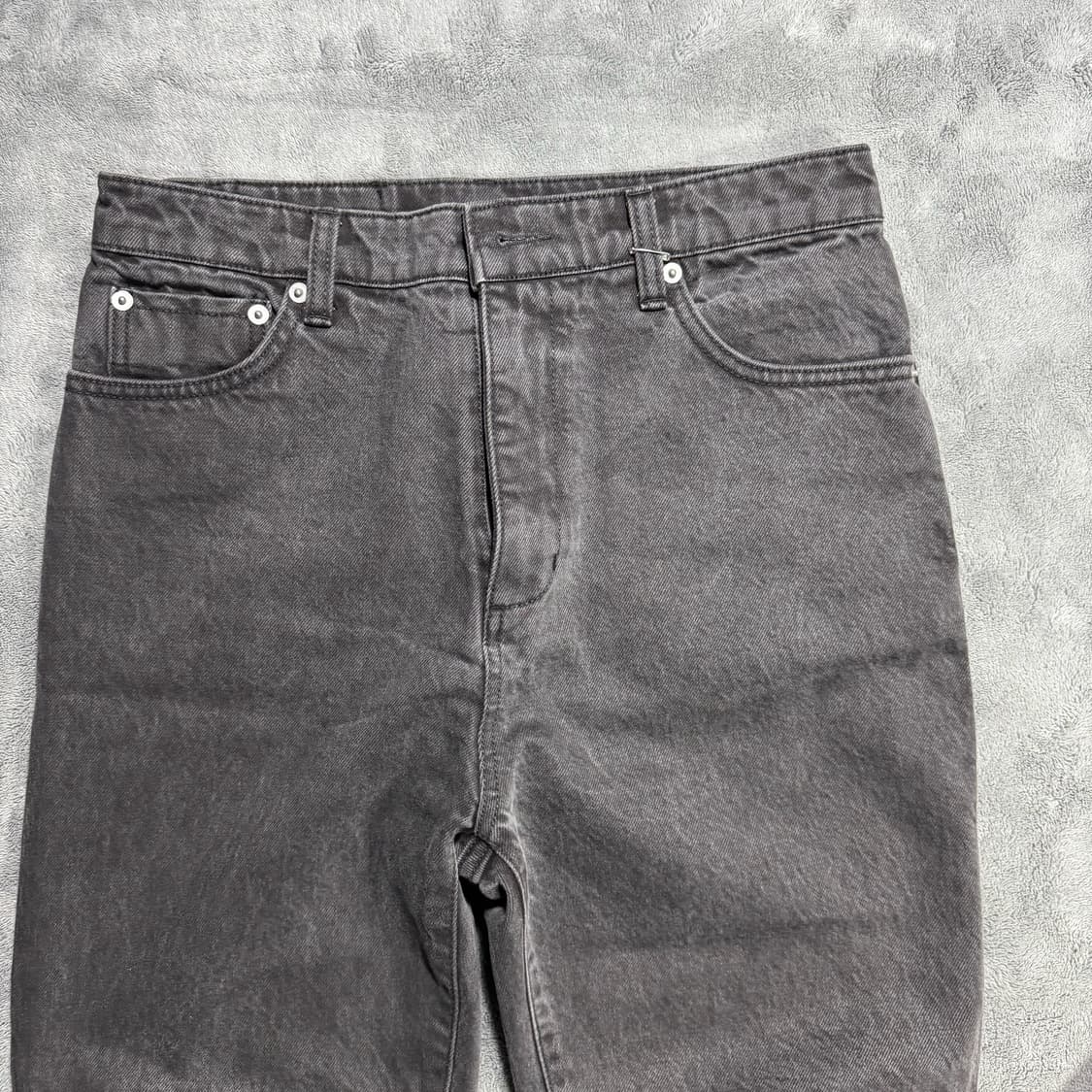 벌스데이수트 무릎 절개 데님팬츠 xs 상품이미지2