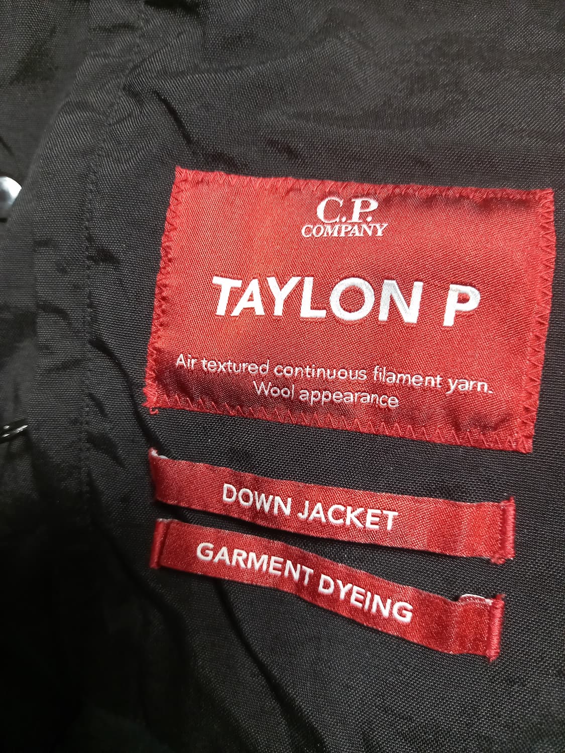 C.P컴퍼니 렌즈 다운 패딩점퍼   105 상품이미지4