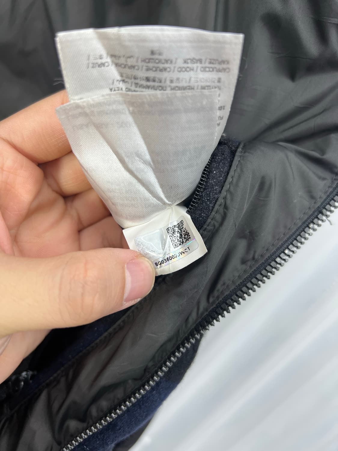 Moncler Julio down 상품이미지9