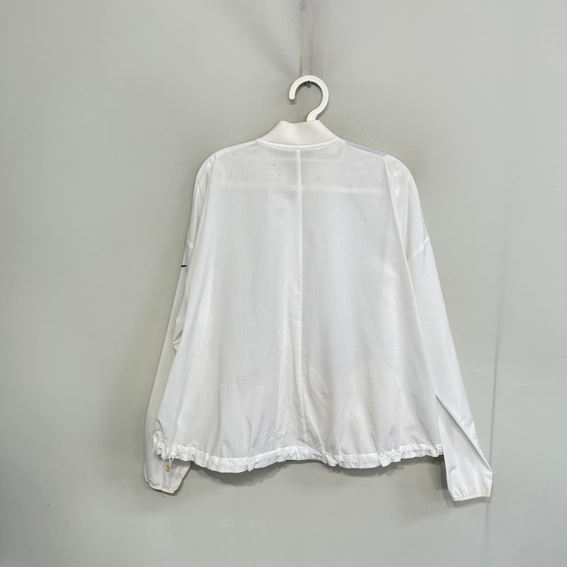 나이키 여성 바람막이 90 상품이미지2