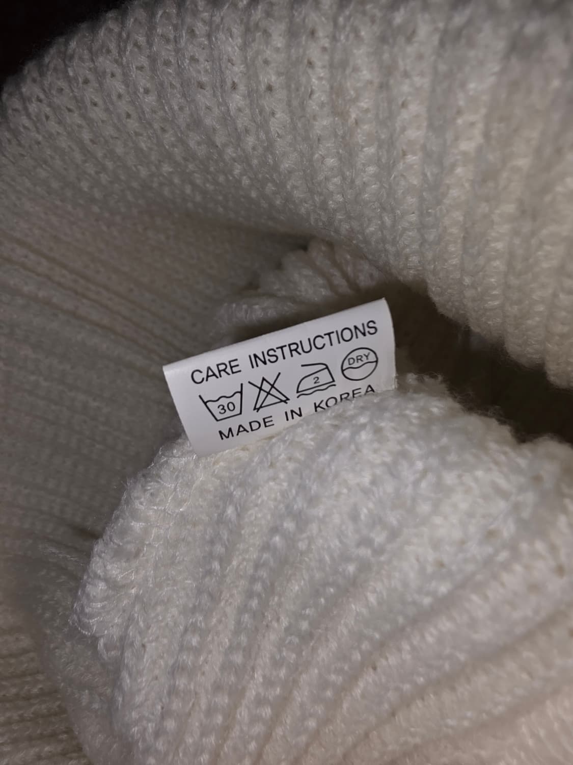 surgery clover logo beanie ver.2 'white' 상품이미지3