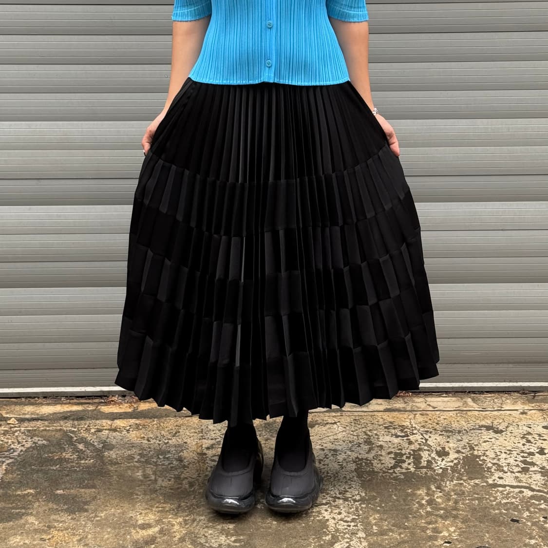 Pleated Black Skirt 상품이미지9