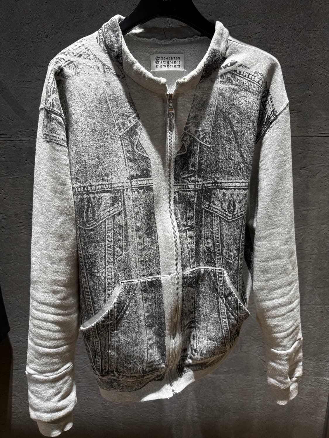 [2] 마르지엘라 아티저널 스웻집업 상품이미지1