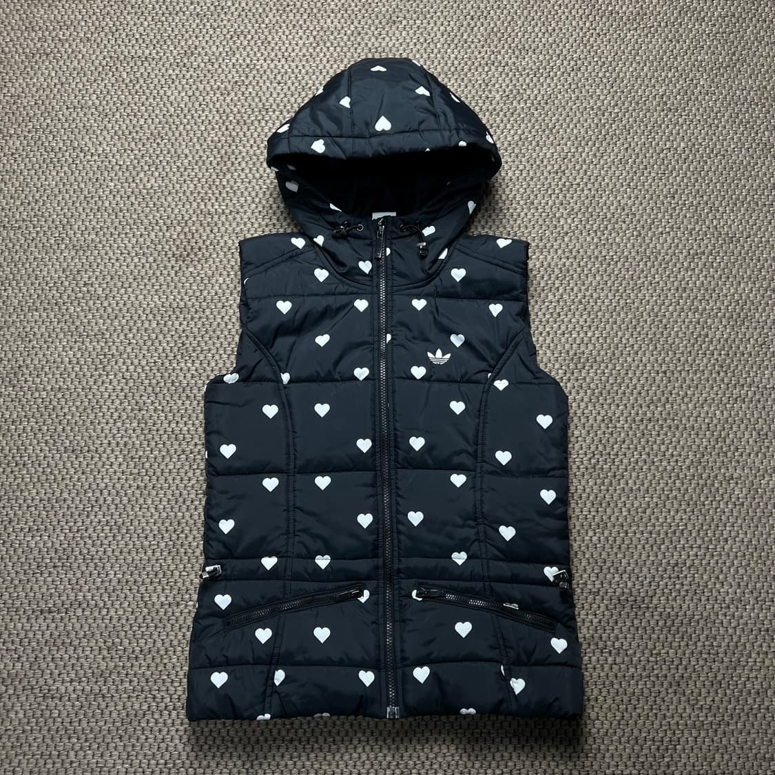 아디다스 하트 패딩 조끼 블랙 85 상품이미지1