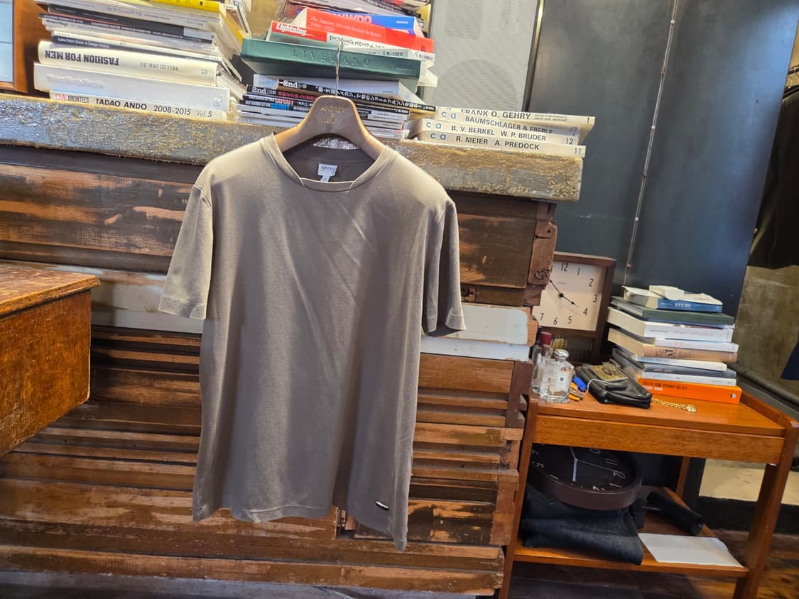 아르마니 꼴레지오니 티셔츠  상품이미지1