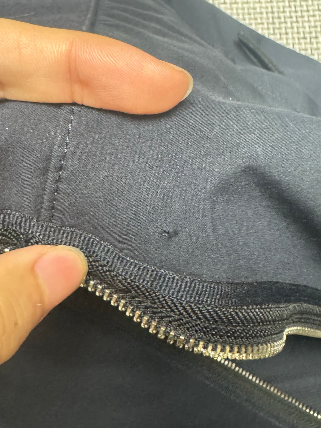 스톤아일랜드 라이트 소프트쉘 후드집업 상품이미지7