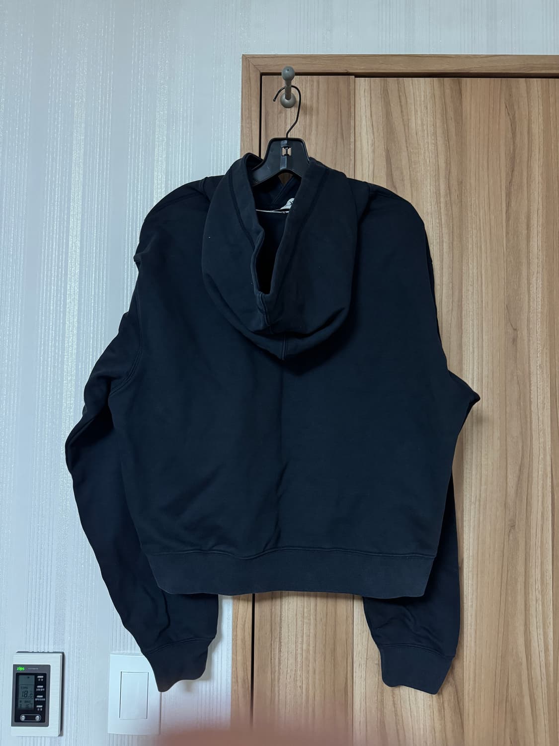 렉토 김수현 눈물의 여왕 크롭 후드티 상품이미지5