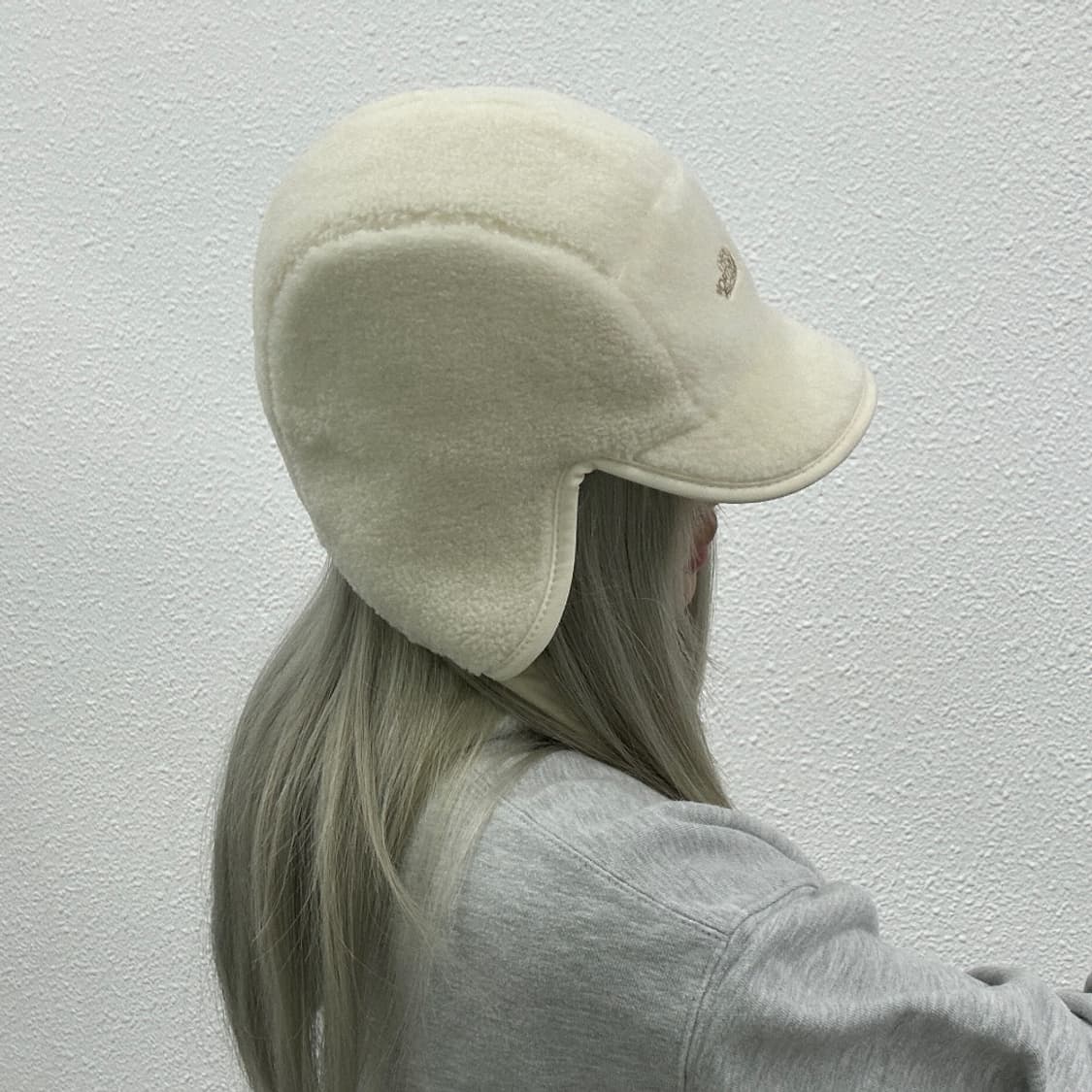 노스페이스 뽀글이 아이보리 군밤모자 상품이미지4