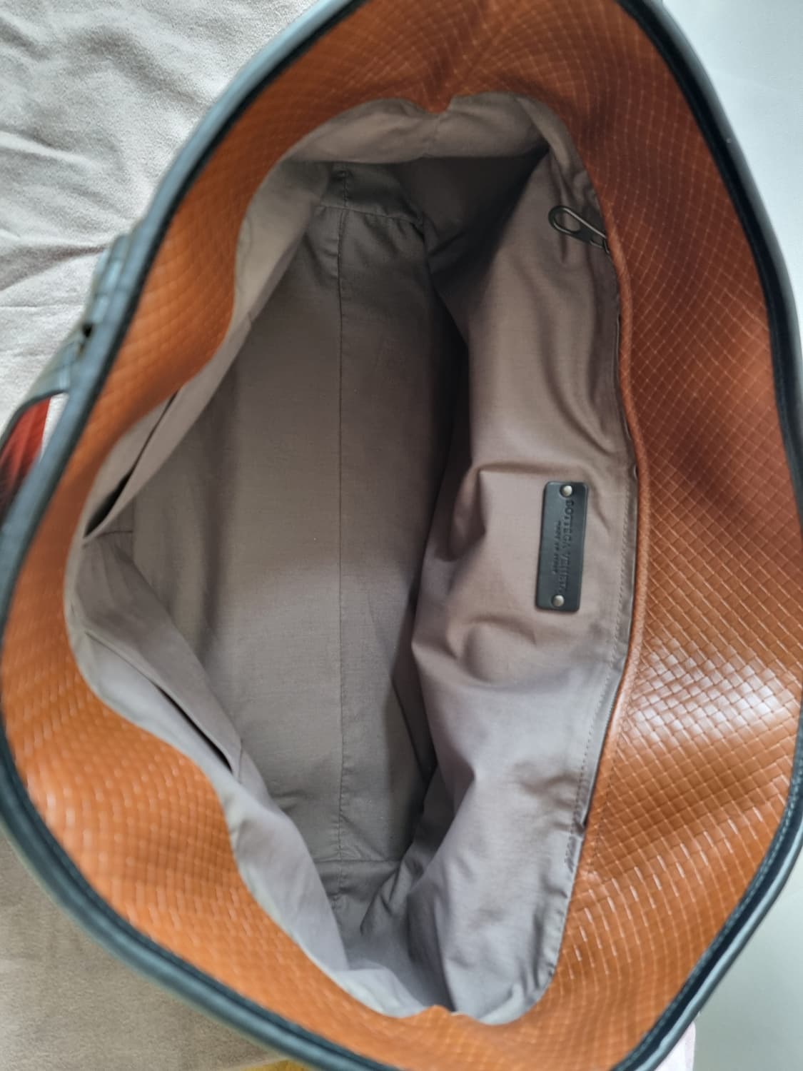 새재품) 보테가 베네타 멀티컬러 나파가죽 토트백 상품이미지6