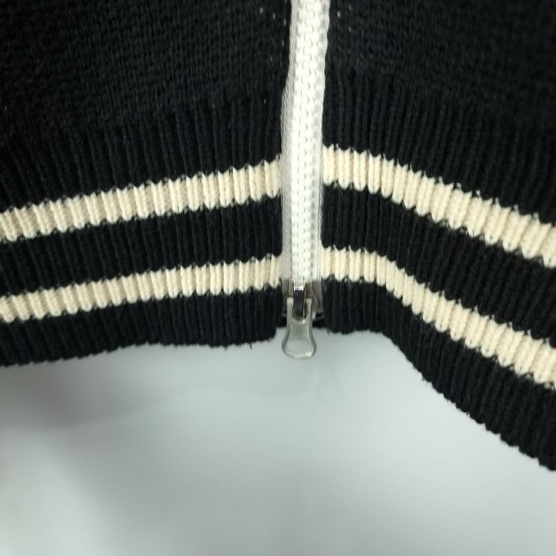 [엑스톤즈] 오버사이즈 니트 바시티 집업 가디건 블랙 M18698 상품이미지7