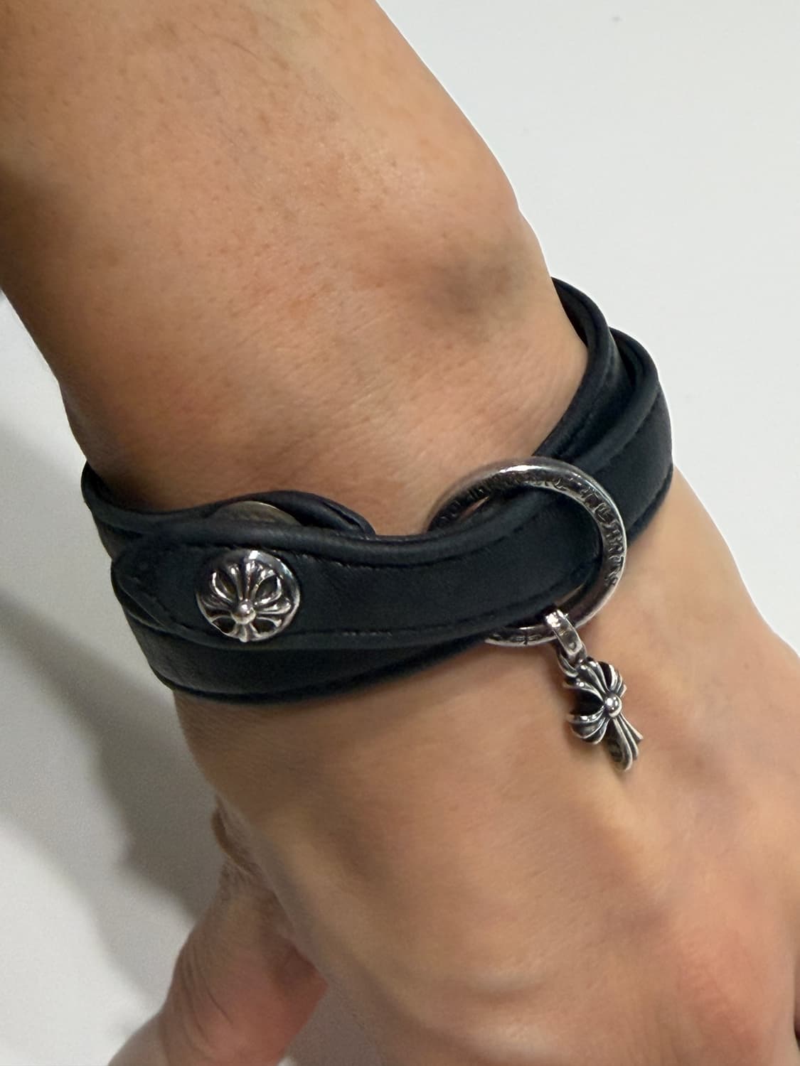 크롬하츠 가죽 실버링 팔찌 상품이미지1