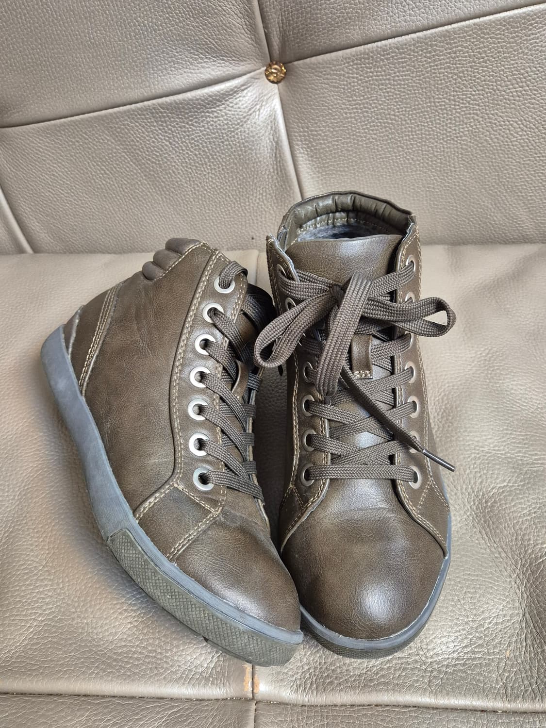 이태리 바이네르  양털 스니커즈 하이 여성 240 상품이미지1