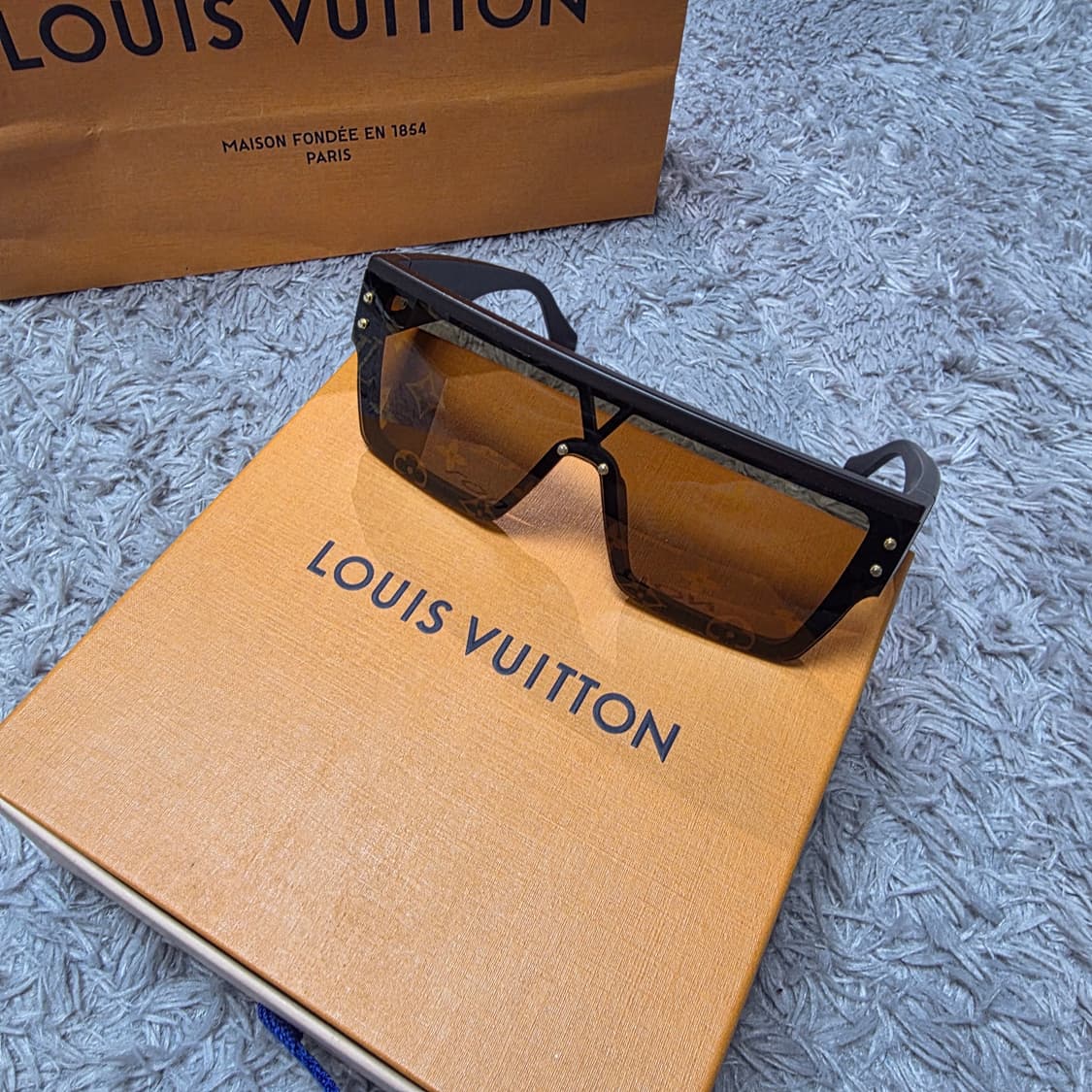 {클로젯}[L]루이비통 와이메아 선글라스 상품이미지2