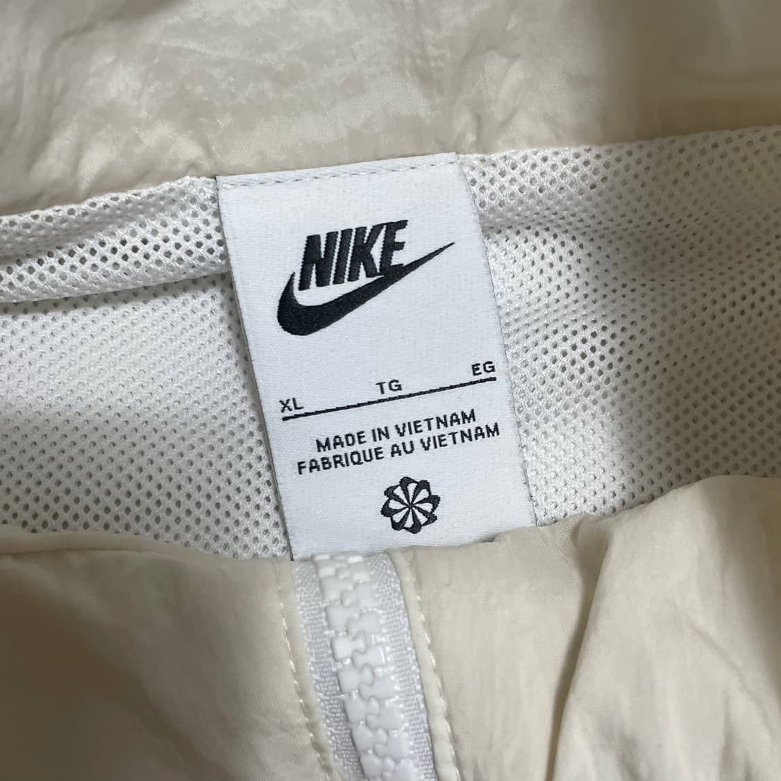 Xl 나이키 흰색 바람막이  상품이미지4