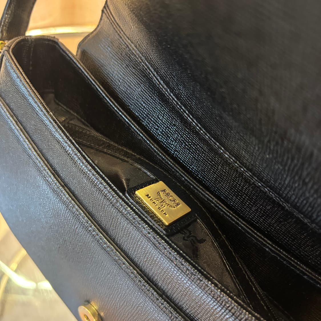 정품 MCM 금장 숄더백     상품이미지10