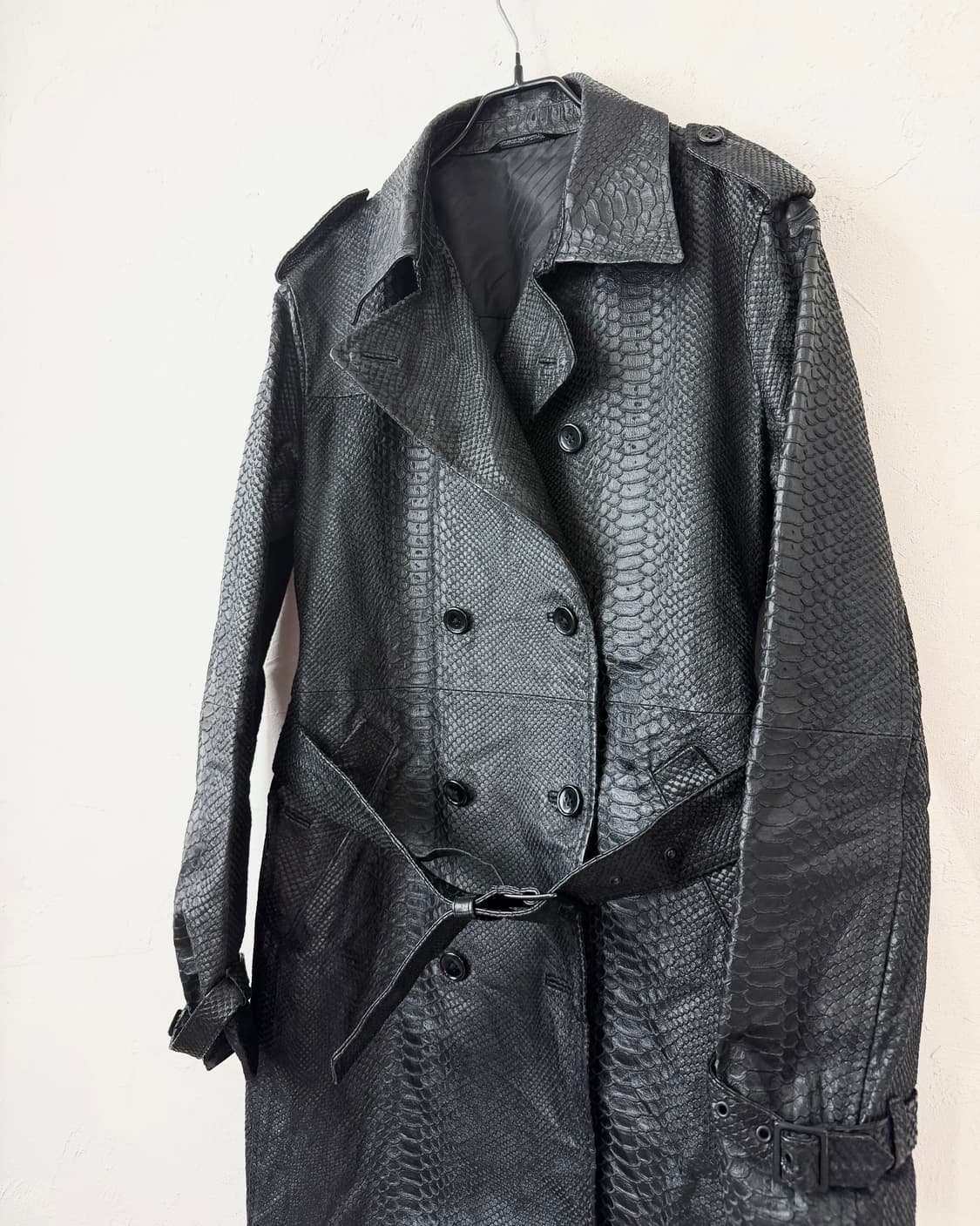 커스텀 컬쳐 스네이크 레더 트렌치 코트 상품이미지2