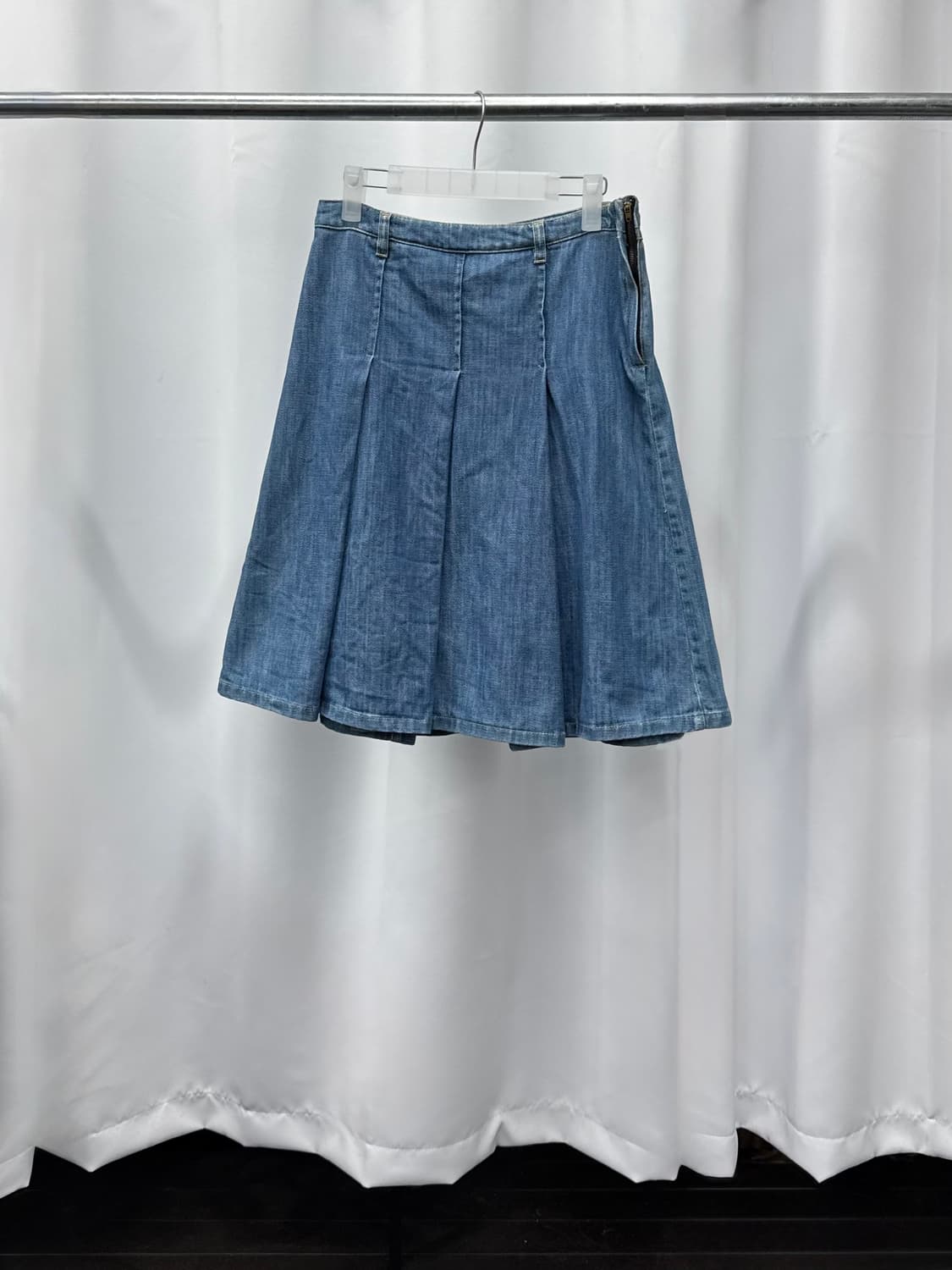 miu miu 상품이미지1