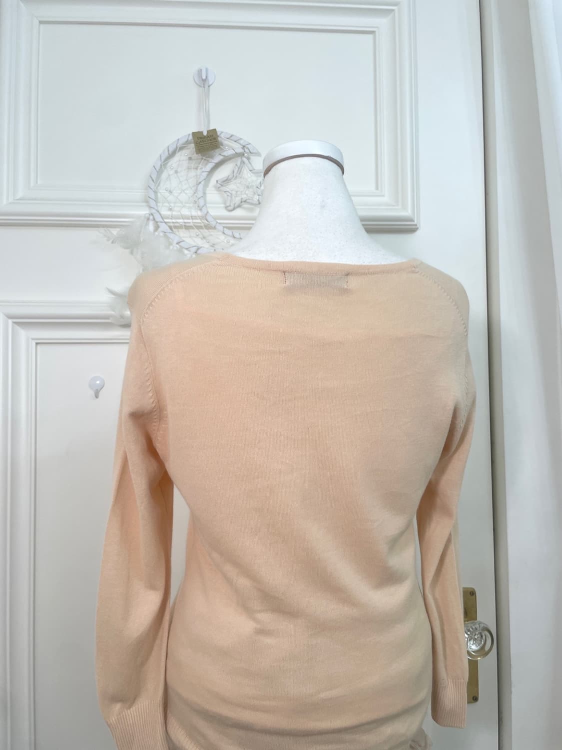 coral shell button v-neck basic cardigan 상품이미지4