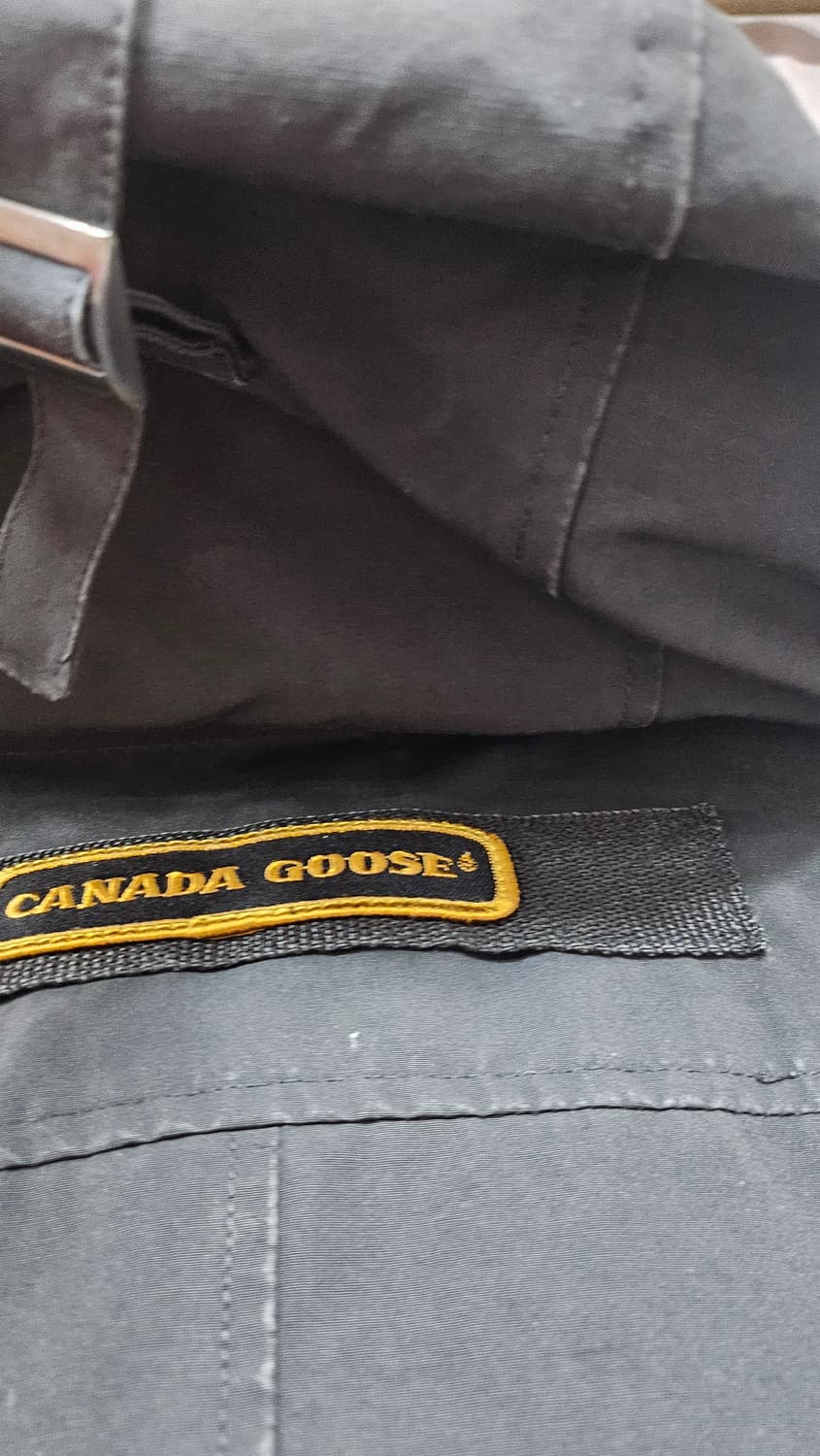 캐나다구스   여성 롱패딩  상품이미지6