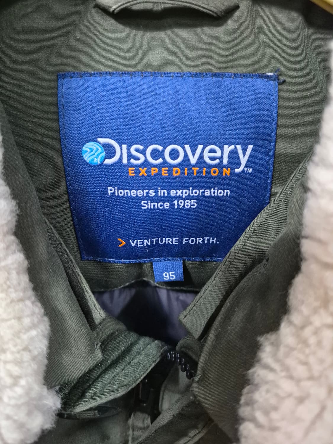 디스커버리 발데즈 봄버 항공 구스다운 패딩 자켓 남성95 상품이미지4