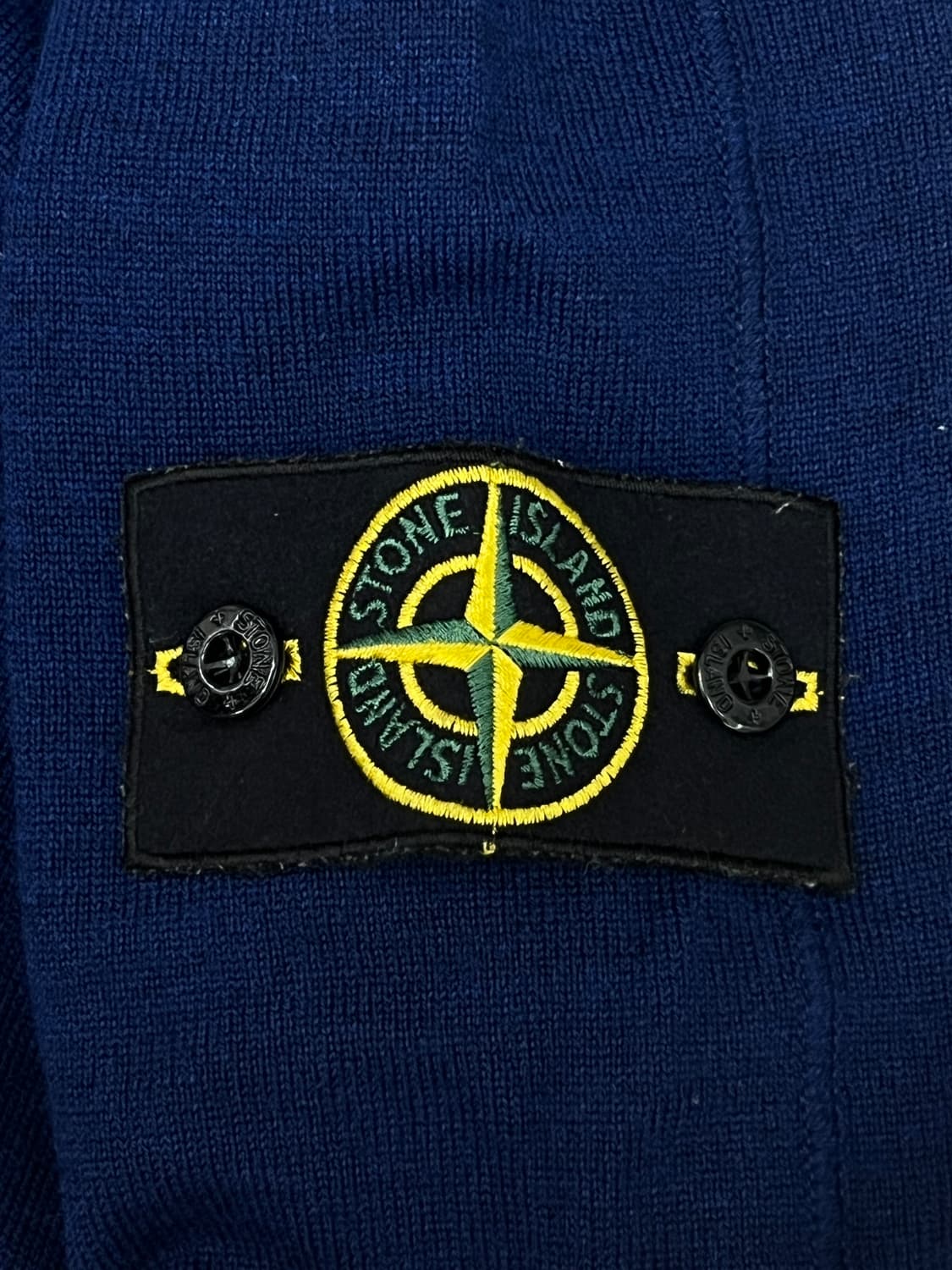 스톤아일랜드 와펜 투톤 다크블루 니트 상품이미지6