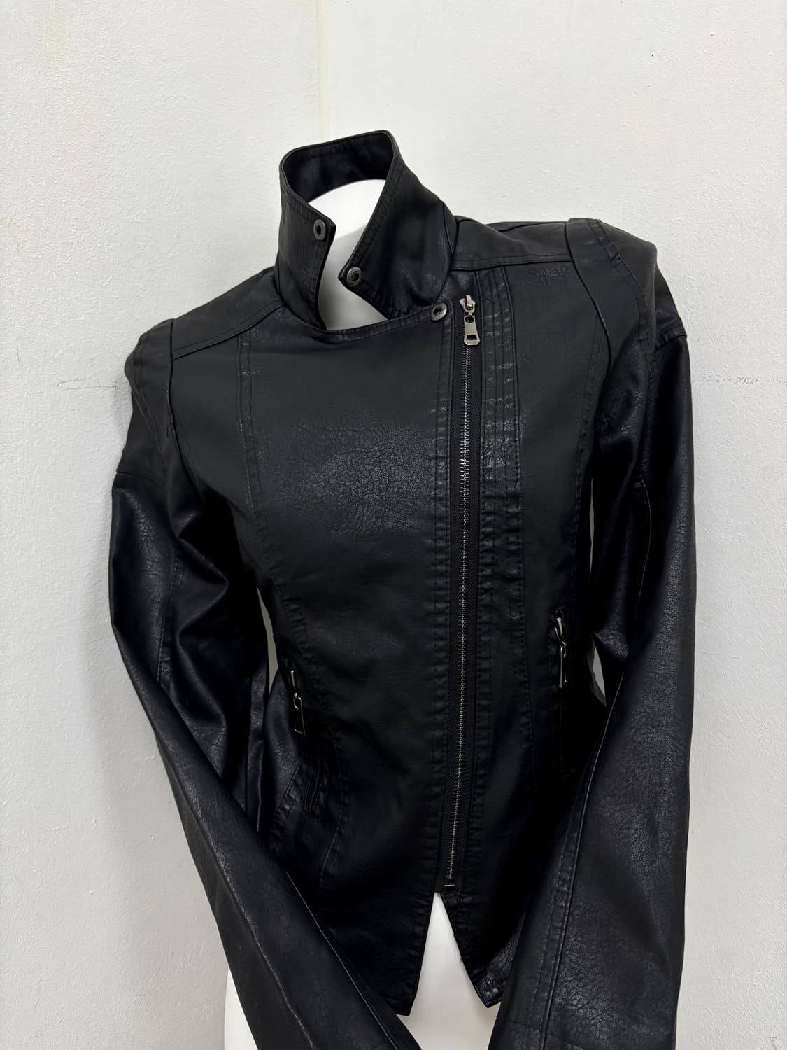 “Vintage” Chic Mood Side Zipper Slim Fit 상품이미지9