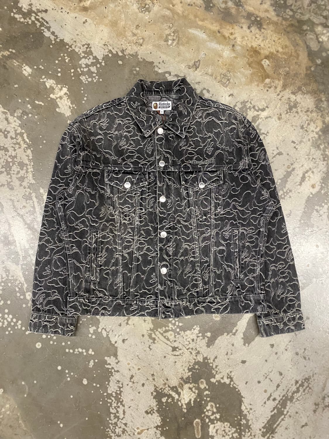 베이프 새상품 카모 트러커 흑청 M  상품이미지1