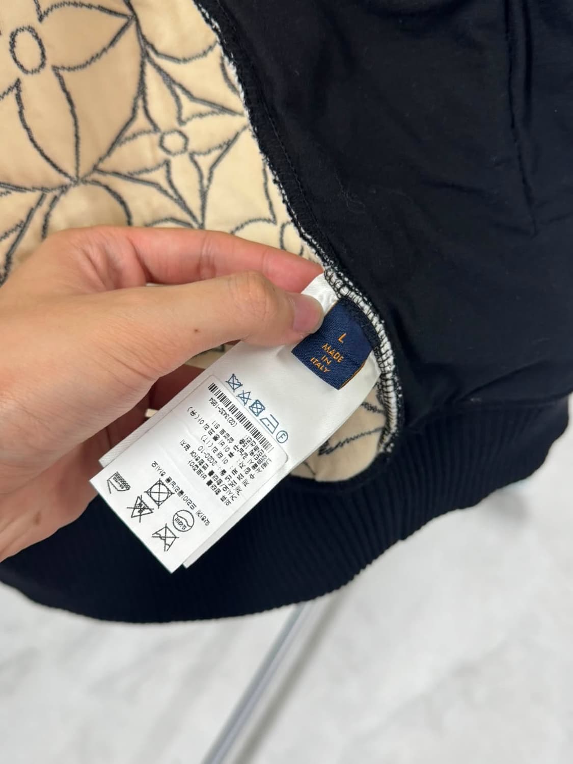 루이비통 플라워 모노그램 집스루 블루종 자켓 상품이미지6