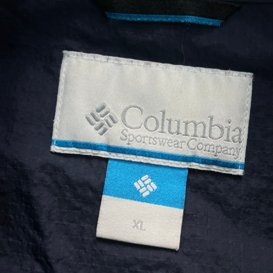 105 콜럼비아 경량 바람막이 상품이미지3