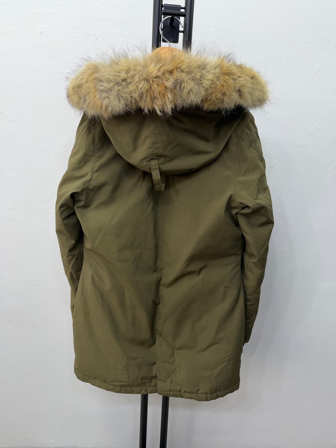 정품) 캐나다구스 여성 올리브색 퍼 후드 패딩 M 상품이미지4