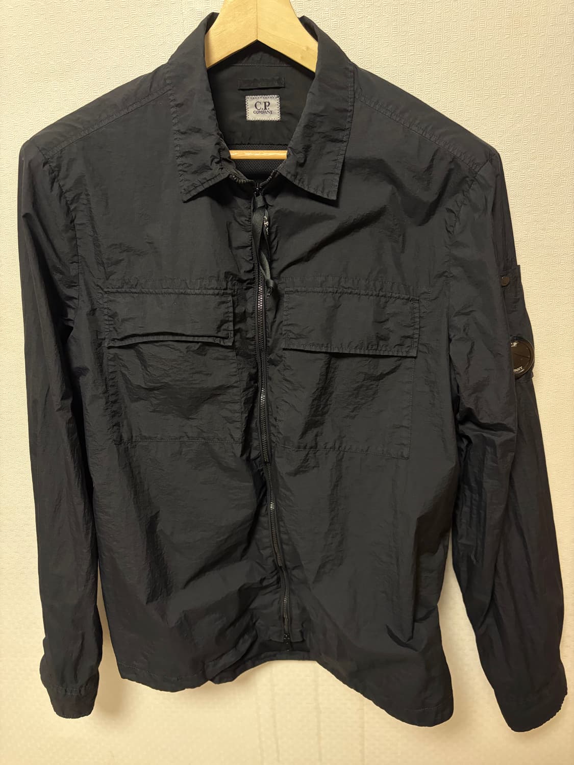 L) cp컴퍼니 나일론 오버셔츠 블랙 상품이미지1