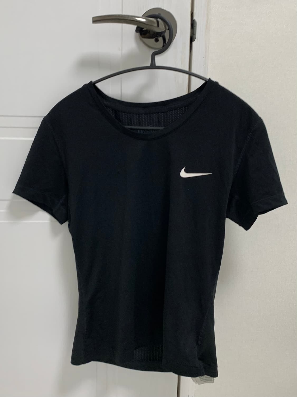 나이키 기능성 반팔 상품이미지1