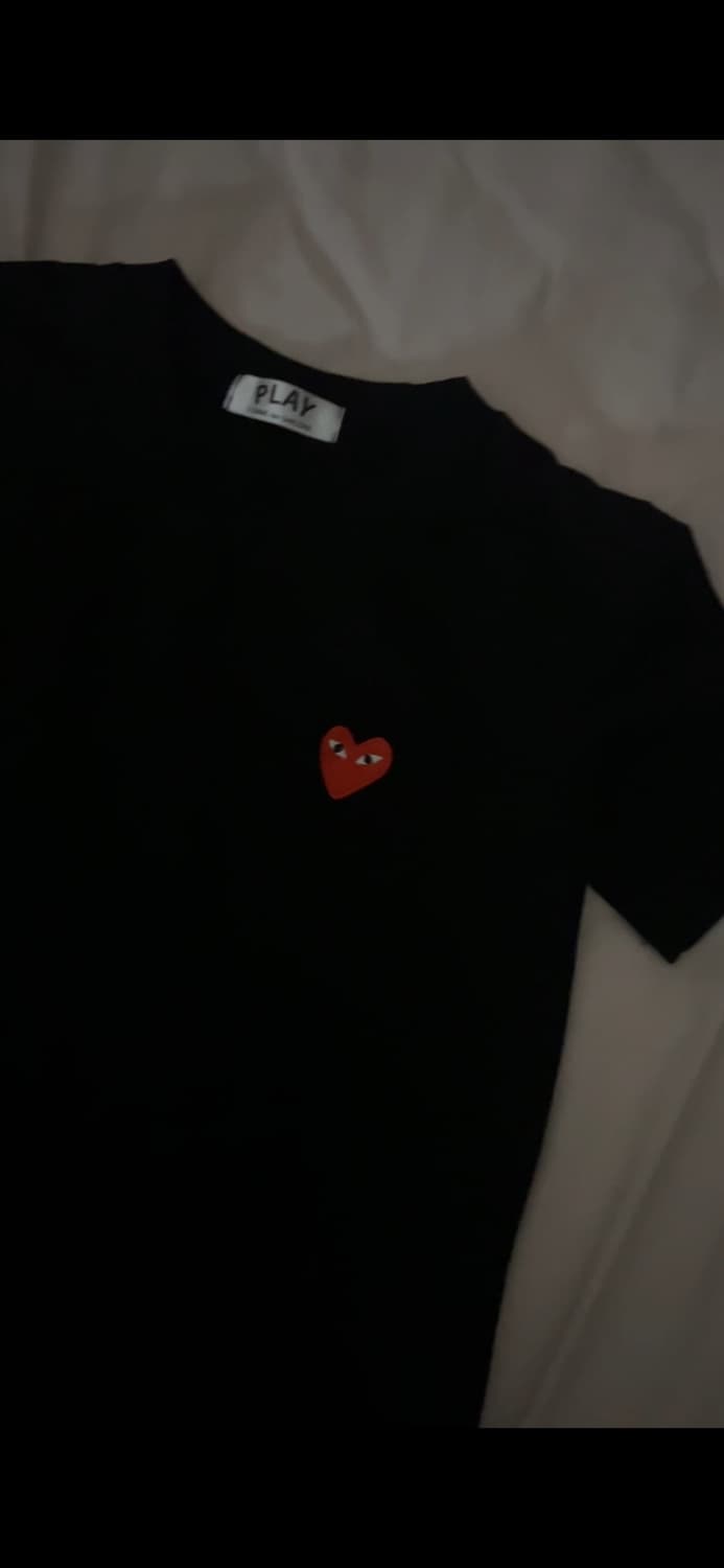 꼼데가르송 검정반팔 상품이미지2