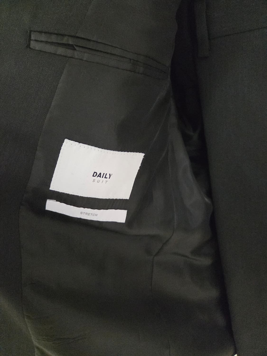 지오지아 슬림핏 정장 세트  상품이미지4