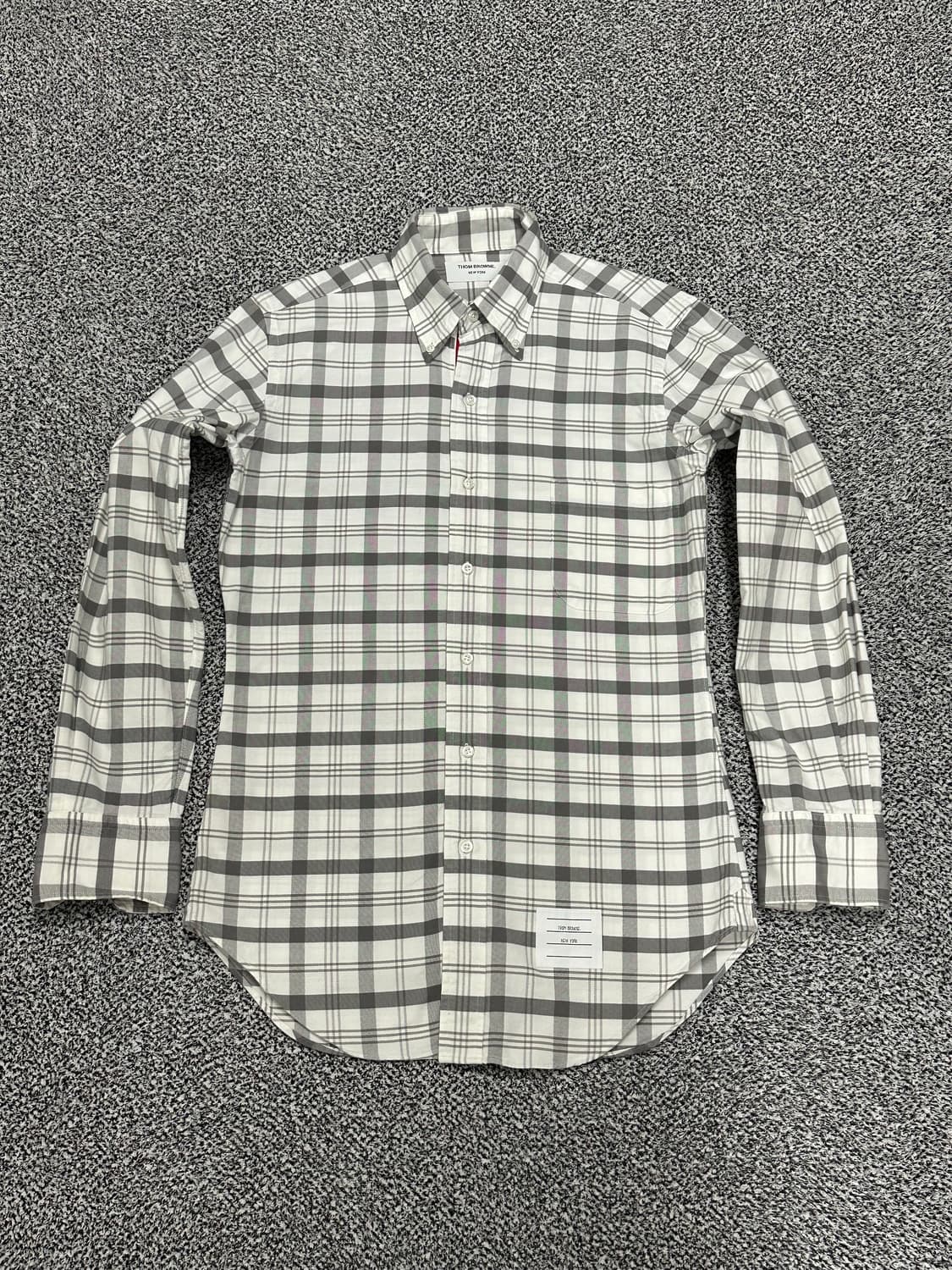 톰브라운 체크 셔츠 상품이미지1
