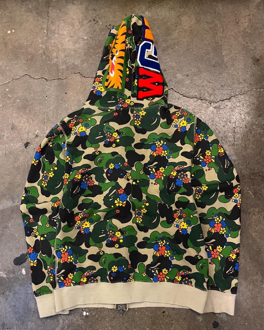 Bape Flower Camouflage Shark Hood Zipup 상품이미지9