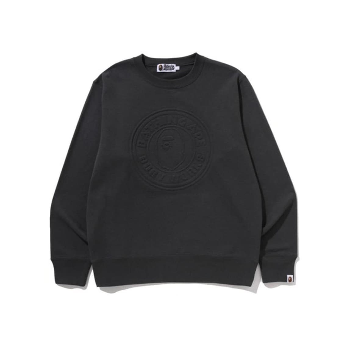 베이프 EMBOSS BUSY WORKS CREWNECK 스웨트셔츠 상품이미지1
