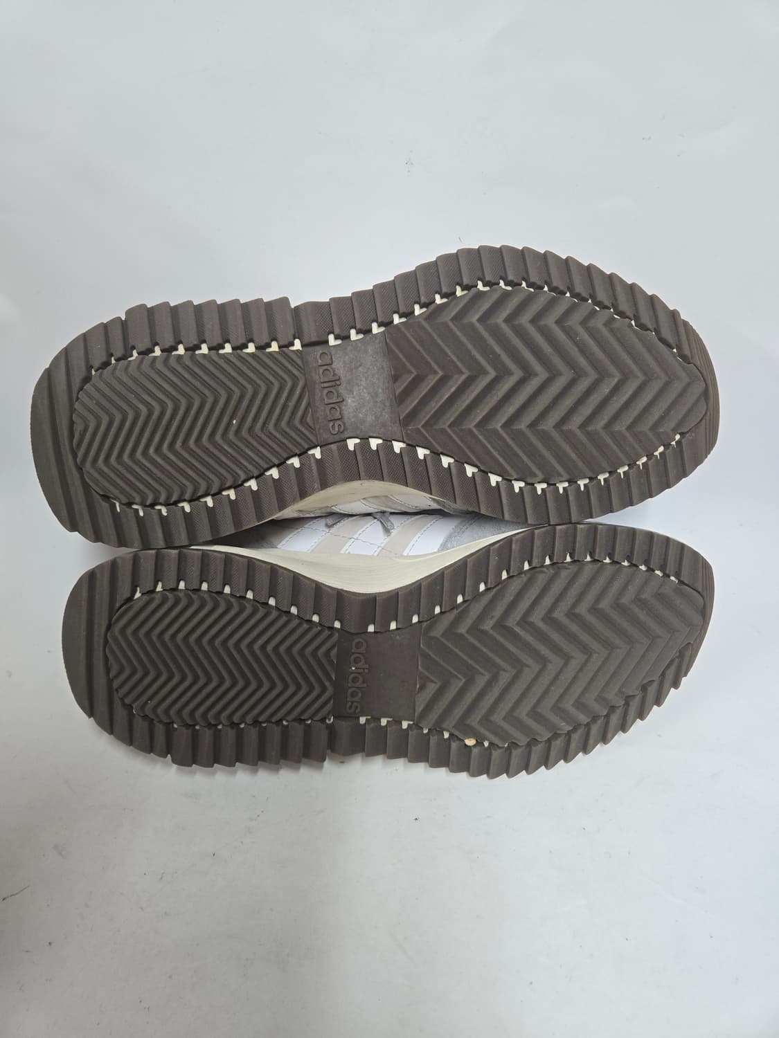 아디다스 Retropy  그레이 스니커즈 255 상품이미지6