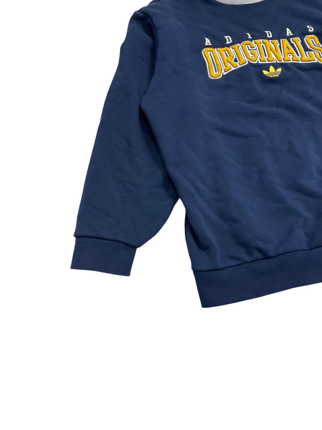 아디다스 오리지널스 스크립트 맨투맨 네이비 상품이미지4